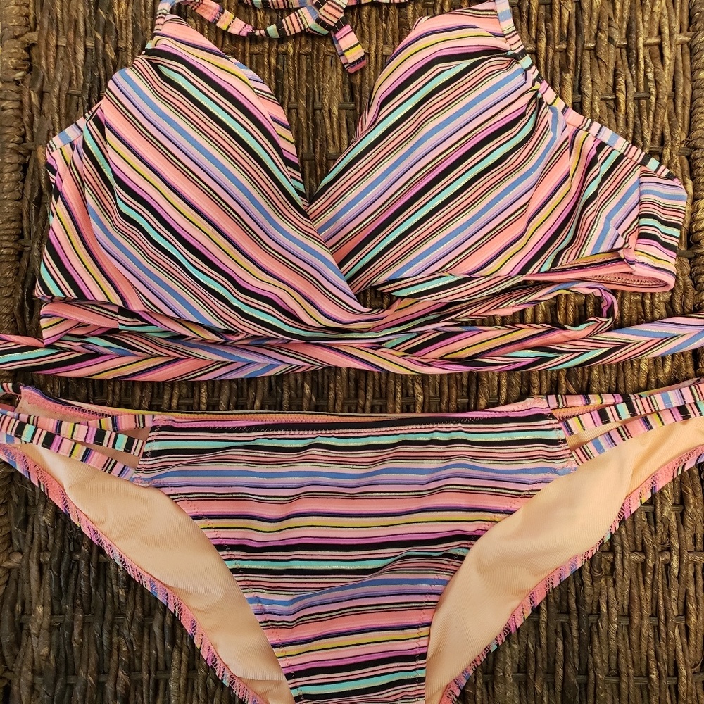 🔆SALE🔆 Victoria's Secret Bikini Set